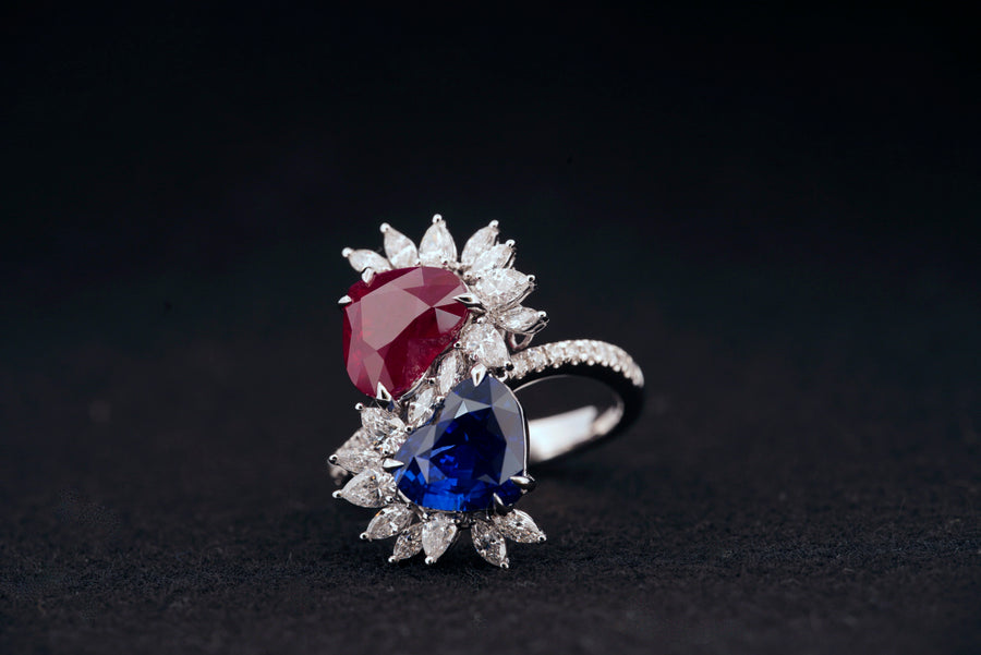 Heart shape Ruby & Sapphire and Diamond Ring in 18Karat Gold setting  心形藍寶石及鑽石戒指