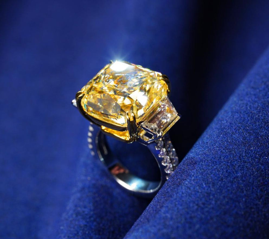 Superb Natural Fancy Yellow Cushion Brilliant Cut Diamond Ring  天然彩黃色鑽石戒指