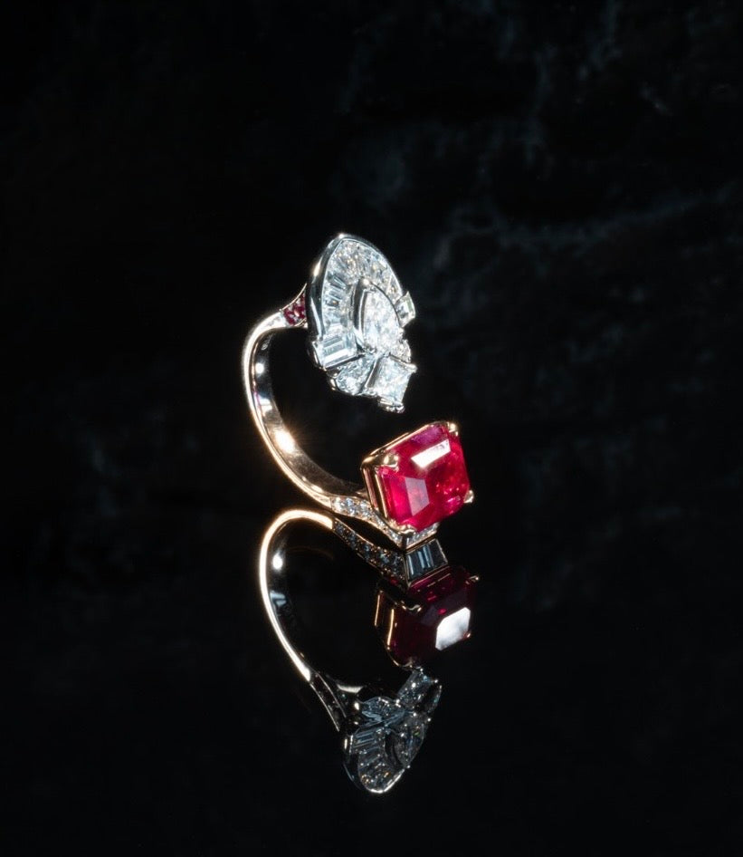 Beautiful Emerald Cut Ruby & Diamond Ring 漂亮祖母綠形切割紅寶石,鑽石戒指