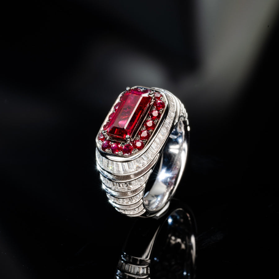 Baguette Ruby and diamond Ring 長方形切割紅寶石及鑽石戒指