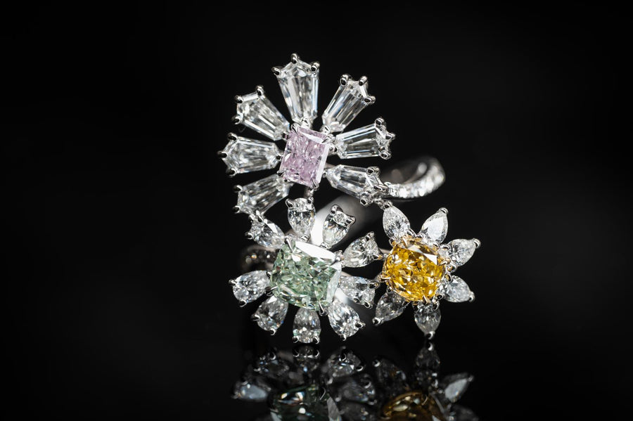 Natural Multi Color Diamond Ring 天然彩色鑽石戒指