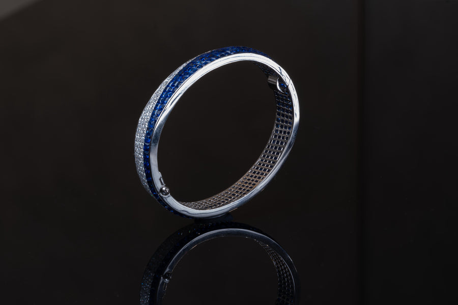 Natural Blue Sapphire & Diamond Bangle 天然藍寶石及鑽石手額