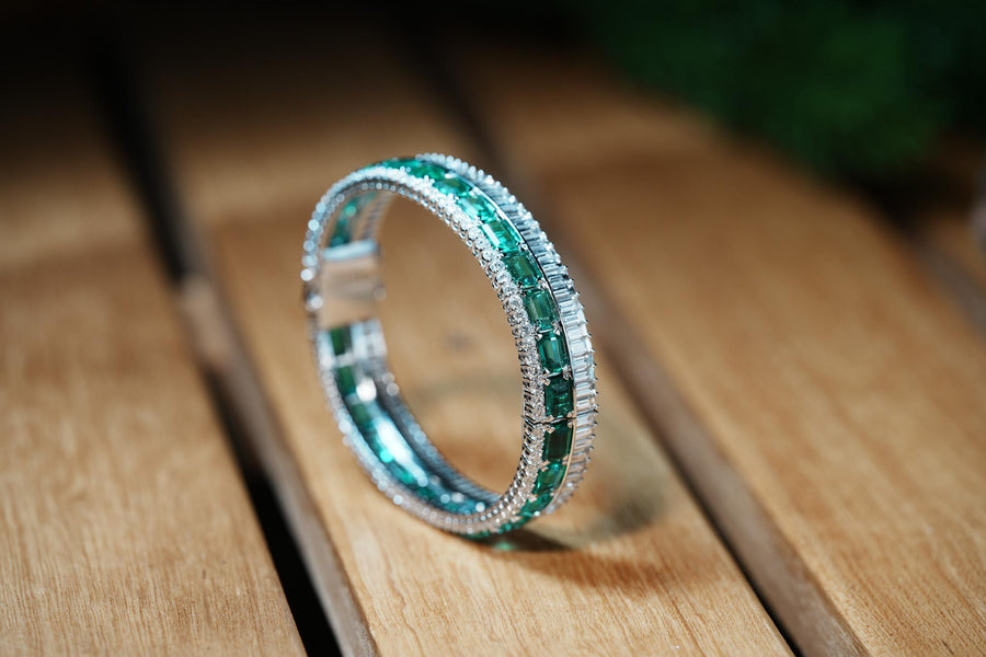 Magnificent Green Emerald and Diamond Banlge in 18Karat Gold