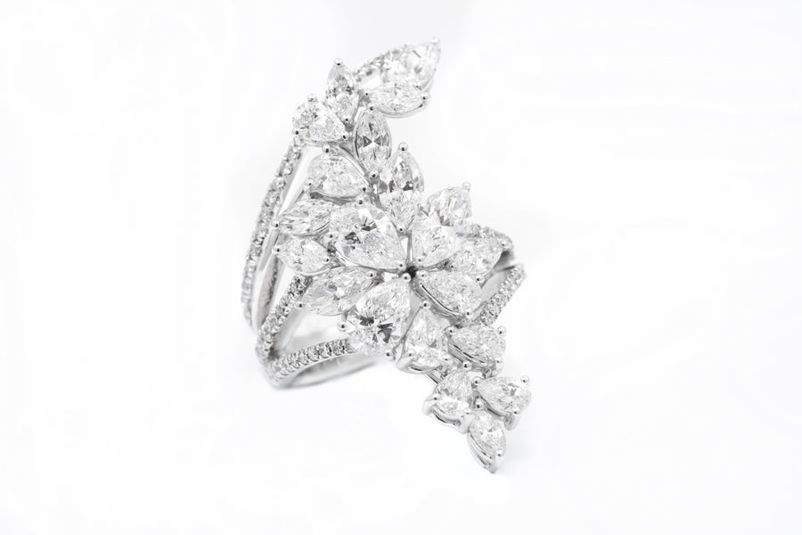 Fancy Shaped Diamond Ring 花形鑽石戒指