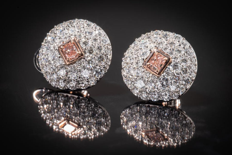 Natural Fancy Intense Pink Diamond Earrings 天然深粉紅鑽石耳環