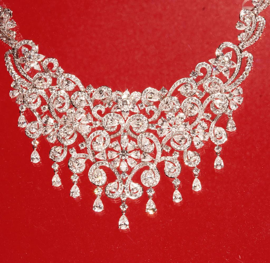 Beautiful Natural Brilliant Cut Diamond Necklace