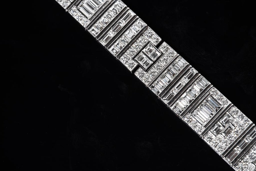 Baguette & round brilliant cut diamond bracelet 狹長方形及圓形閃亮切割鑽石手鍊