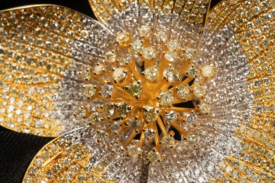 Yellow Diamond ''Flower'' Brooch “花”黃鑽胸針